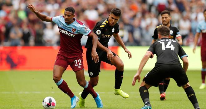 官方：韩国门将郑民基结束租借离开广岛三箭，回归水原FC（官宣：韩籍门将郑民基租期结束离开广岛三箭，重返水原FC）