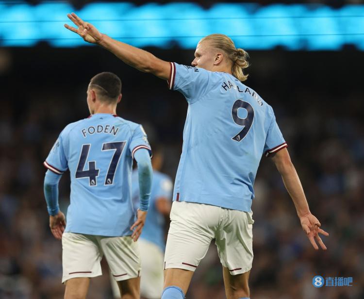 TA：勒沃库森的防守坚如磐石，曼城两侧防线存在巨大漏洞（TA：勒沃库森后防固如金汤，曼城两翼防线漏洞百出）