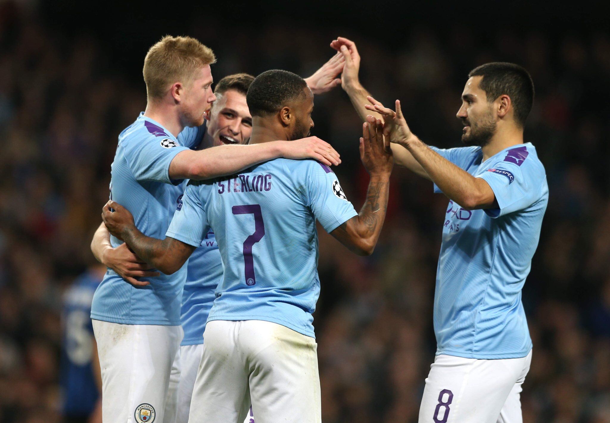 获评10分！陈威全场完成12次扑救，力保海港客场龙门不失（满分10分！陈威12次神扑助海港客场零封对手）