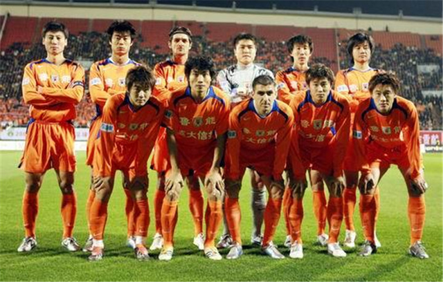 舍甫琴科：我喜欢这支米兰的热情；莱奥能在我那时的米兰踢球