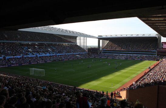 2025年球衣销量：亚马尔力压梅罗排第一；皇萨塔俱乐部前三（2025年球衣销量榜：亚马尔压过梅西C罗夺魁，皇萨塔俱乐部包揽前三）