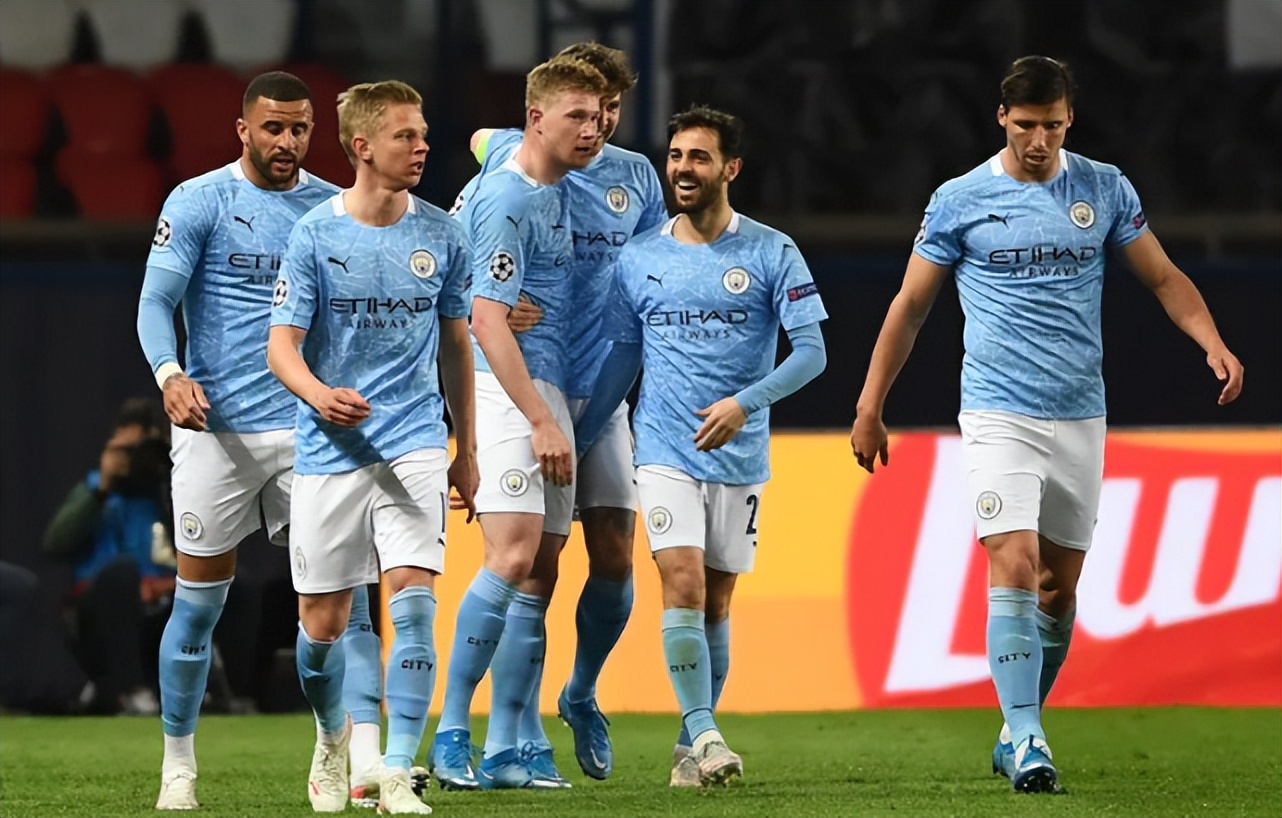 意大利杯焦点战：亚特兰大 VS 热那亚，顶级分析决定赛事走向。（意大利杯重磅对决：亚特兰大对阵热那亚，深度解析左右胜负走向）