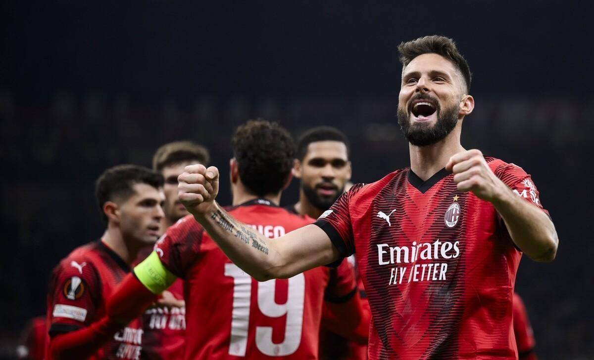 记者：纽卡有意签下埃德松，用来接班状态不佳的乔林顿（纽卡欲引进埃德松，接替表现低迷的乔林顿）