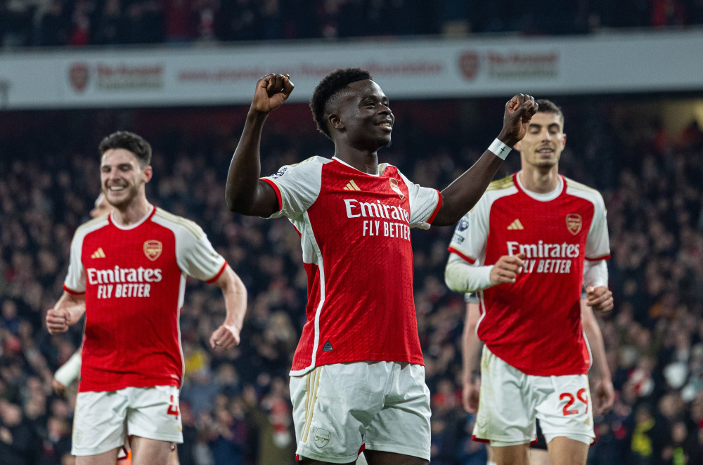 扎戈：托蒂睡觉打呼噜还说梦话；吐西蒙尼口水是因他故意挑衅（扎戈回忆：托蒂睡觉打呼还爱说梦话；对西蒙尼吐口水因其刻意挑衅）