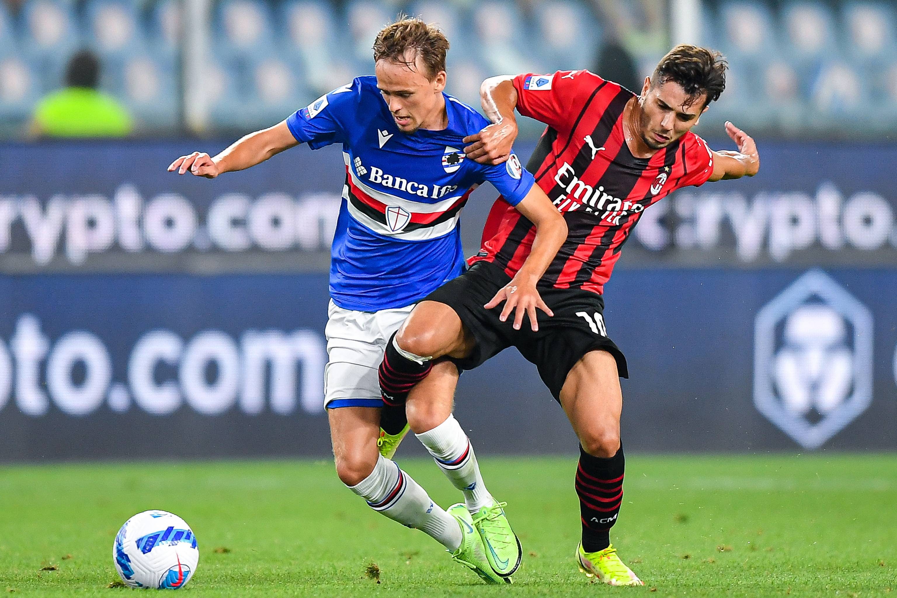 意甲：尤文客场3-0轻取卡利亚里（意甲战报：尤文客场3-0完胜卡利亚里）