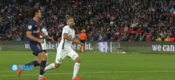 尤尔曼德：马扎腿部有些不适；霍夫曼预判强，是球队重要一员