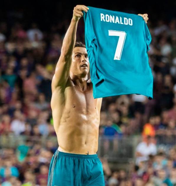 2025成都乒联混团世界杯，中国8-0胜韩，日8-3胜德，张本智和状态不佳，恐难晋级决赛。（2025成都乒联混团世界杯：中国8-0韩国、日本8-3德国，张本智和状态低迷，晋级决赛前景堪忧）