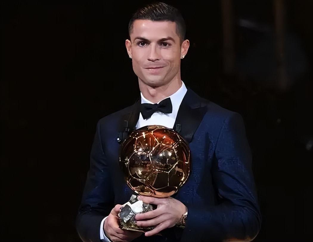 德天空：伊卡尔迪和加拉塔萨雷正计划就续约展开首轮谈判（德天空：加拉塔萨雷将与伊卡尔迪就续约开启首次会谈）