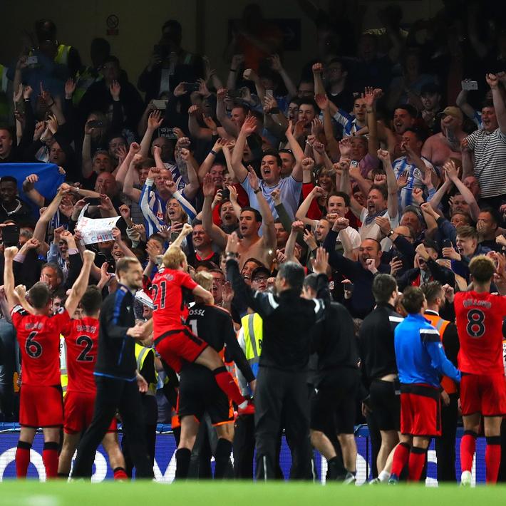 门德斯：萨福诺夫表现拯救了球队，为俱乐部创造历史感到自豪（门德斯：萨福诺夫力挽狂澜，我为俱乐部的历史性突破自豪）