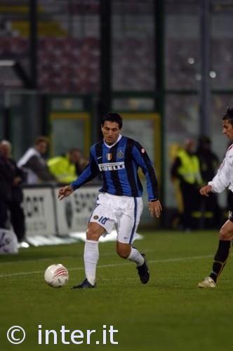 足球世界杯两队提前晋级，最后一轮无悬念（足球世界杯两队已提前出线，末轮无悬念）