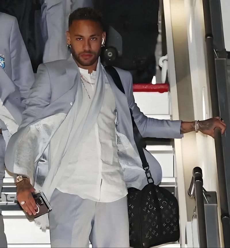 奇才更新伤病报告：布拉纳姆由此前的出战成疑变为缺阵（奇才伤情更新：布拉纳姆由出战成疑调整为缺席）